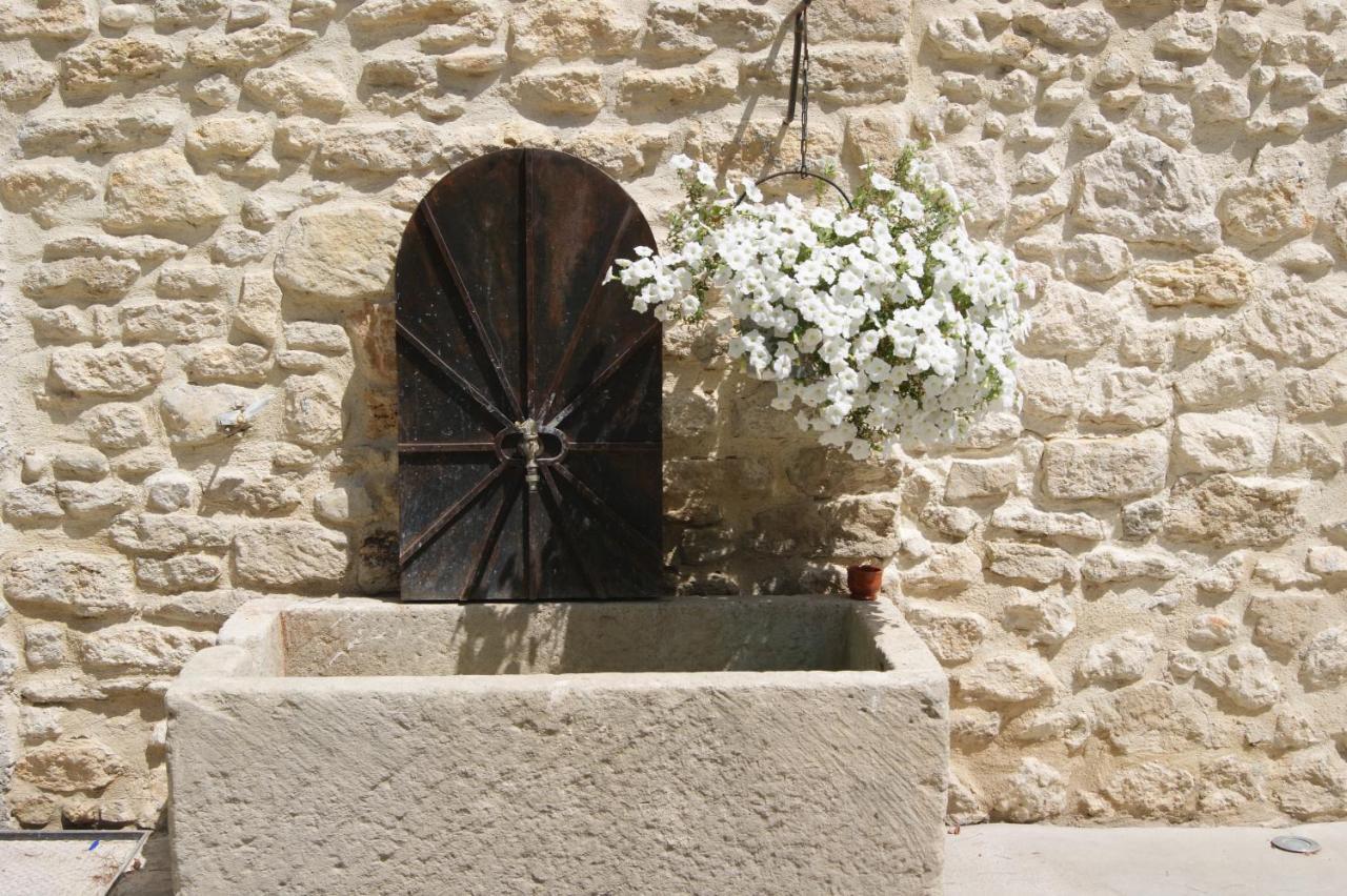 B&B Dans Mas En Pierres Robion en Luberon Екстериор снимка